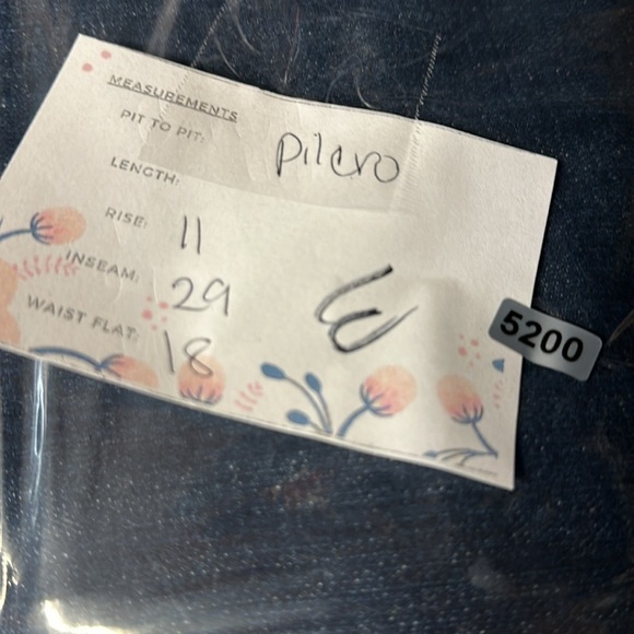 NWT PILCRO AND THE LETTERPRESS 32 Slim boyfriend sequined floral stretch jean - Picture 13 of 13